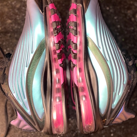 Nike womens Air Max deluxe! Size 6.5 like New!!! - Picture 5 of 5